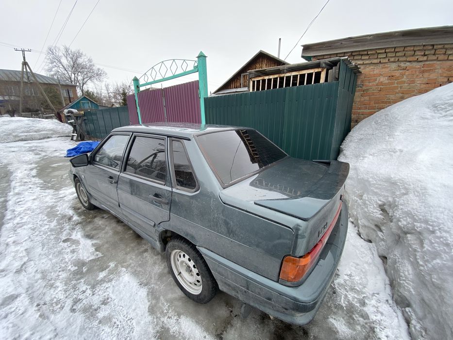 Продам 2115 в аварийном состояний