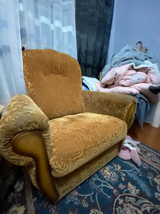 мягкая мебель диван и кресло