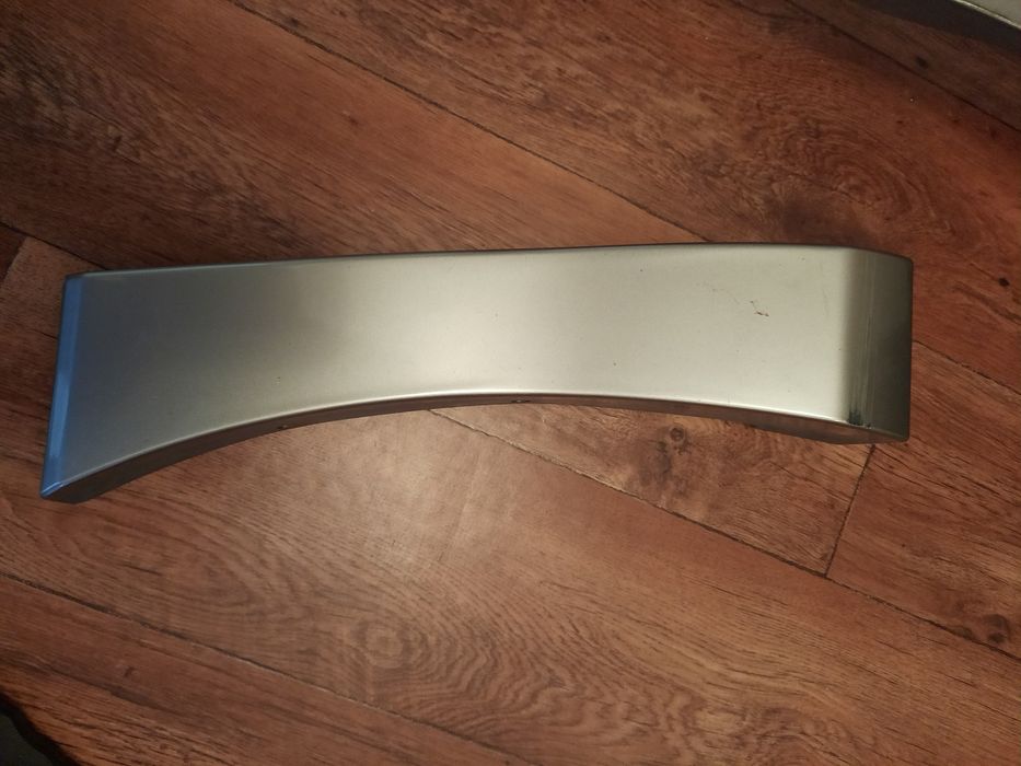 Крыло       Альфард