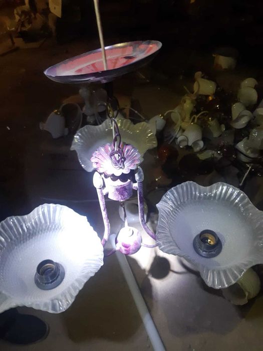 люстры б/у в отл. состояние