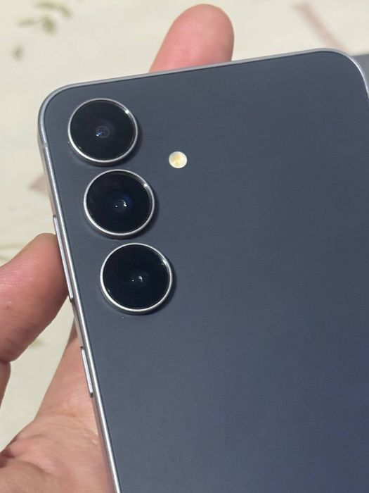 Samsung s25 fe  Самсунг с 25 фе