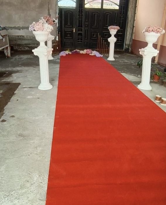 Таййор декор арендага берилади.  Нархи келишилади