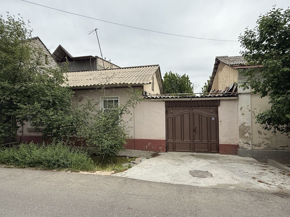 Uy sotiladi ! 3.5 sotix Katta do’mbirabot