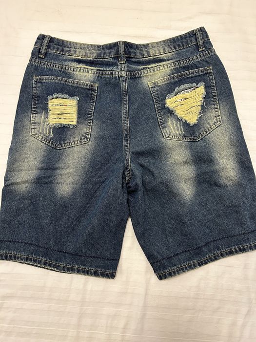 Pantaloni scurti de blugi marimea M