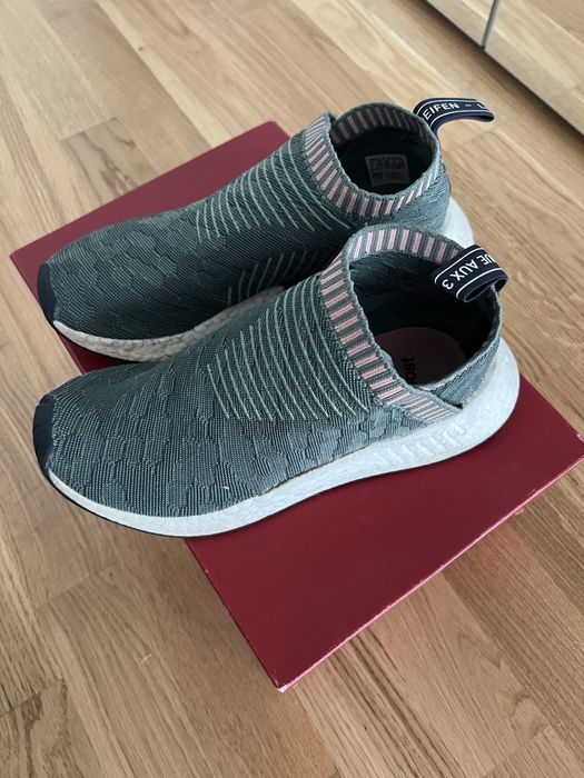 Pantofi sport masura 37, foarte usori, boost