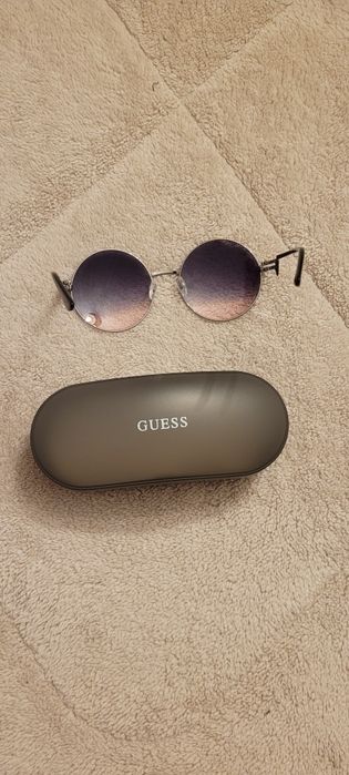 Дамски слънчеви очила GUESS