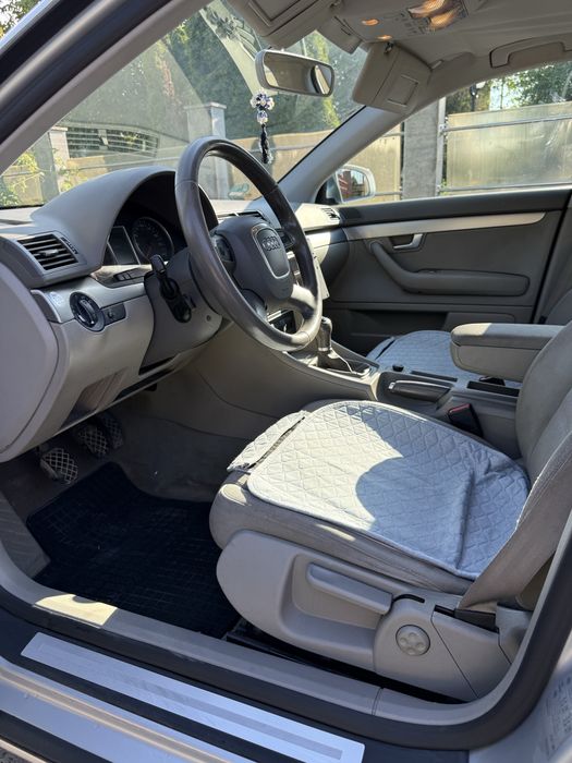 Audi A4 quattro 2.0 TDI
