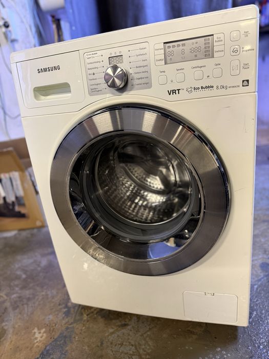 Masina de spalat rufe automata Samsung Eco Bubble 8 kg 1600 RPM