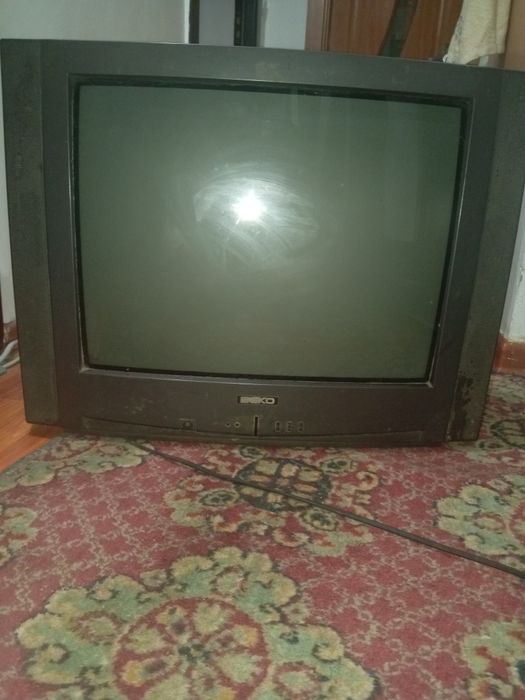 Televizor beko cu tub