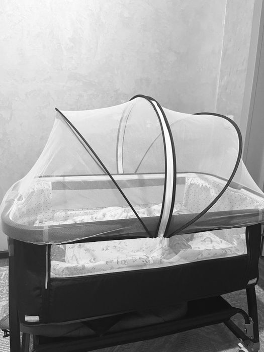 Манеж -кровать черный