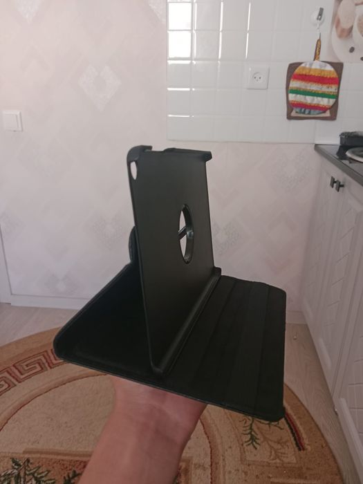 Чехол на планшет