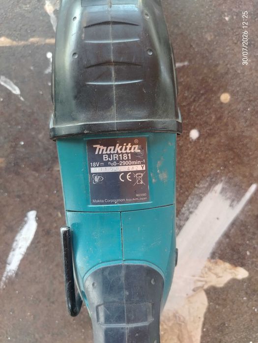 Саблен трион Makita
