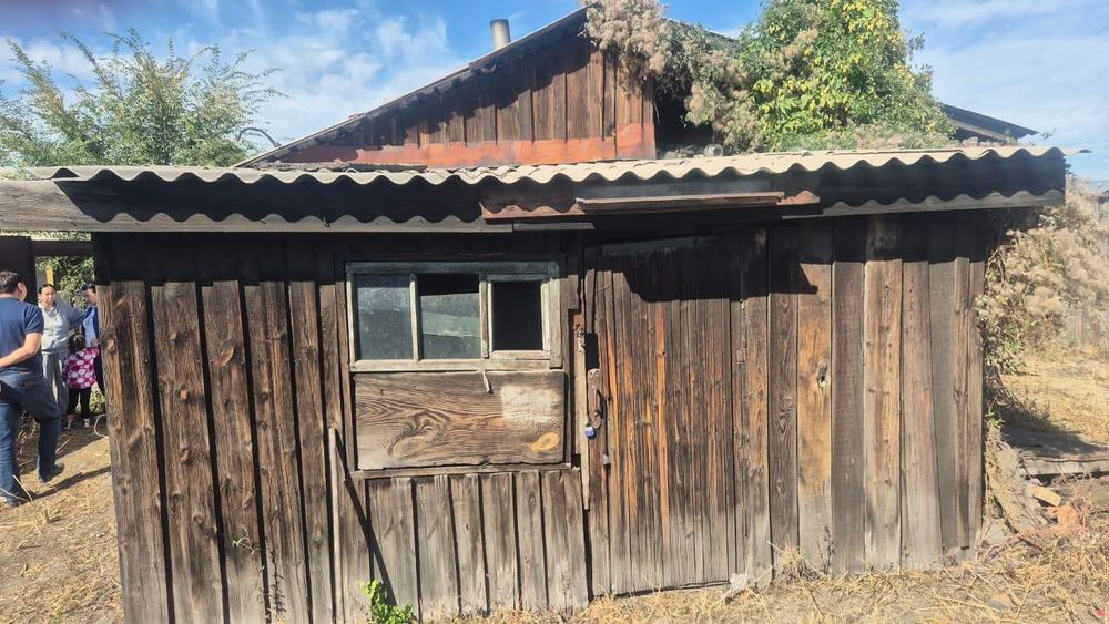 Домик на пристани