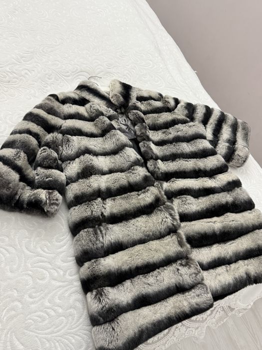 Продаю шубу под чернобурку