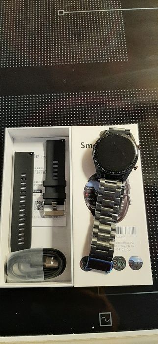 Смарт Часовник - smart watch