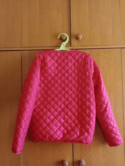 Куртка на девочку  156 см осень - весна