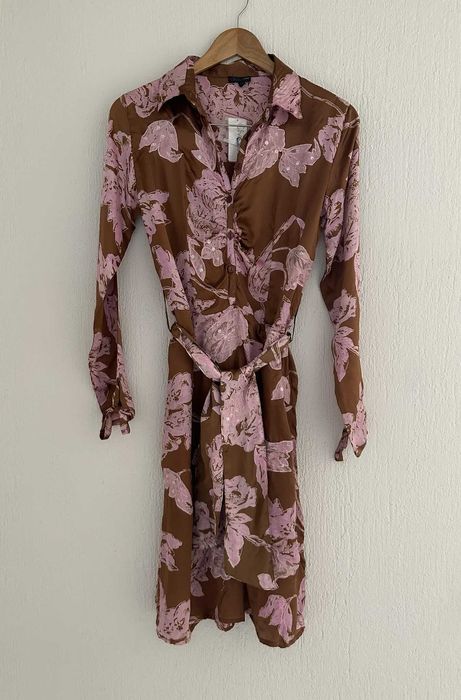 Копринена рокля на цветя