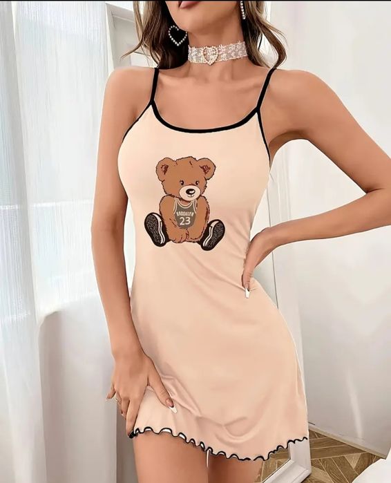 Сладка дамска пижама S размер