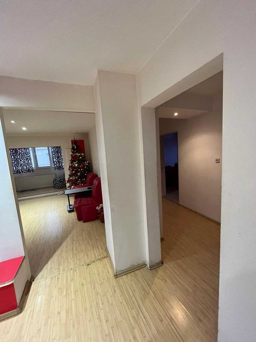 Vand apartament 3 camere central