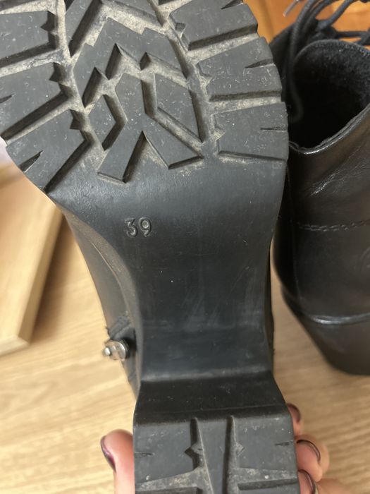 Ботинки сапожки женские