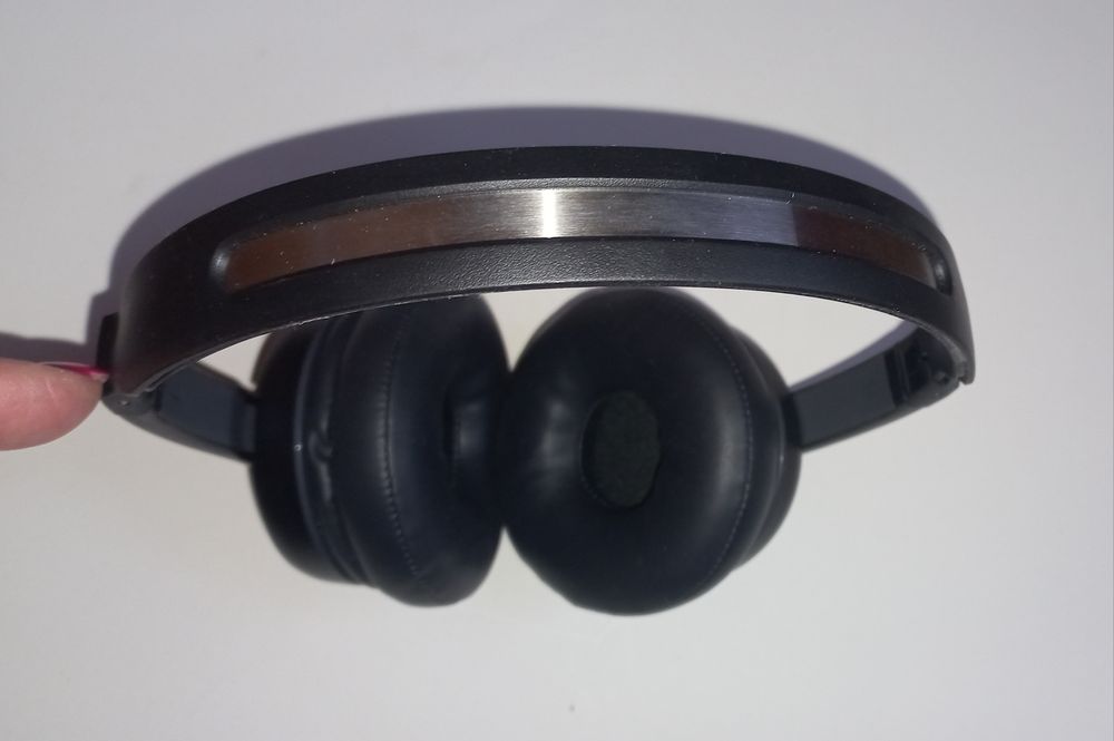 PRO GAMING HEADSET, Kotion Each G1000  nefolosit

KOTION EACH