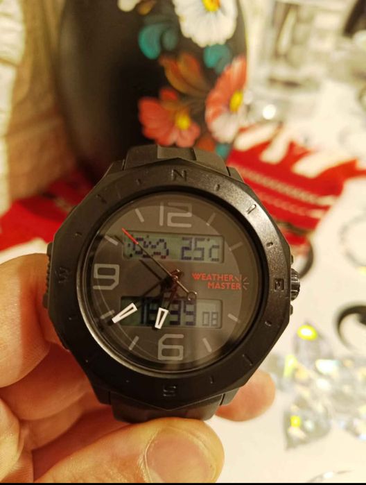 Ceas cu termometru, barometru