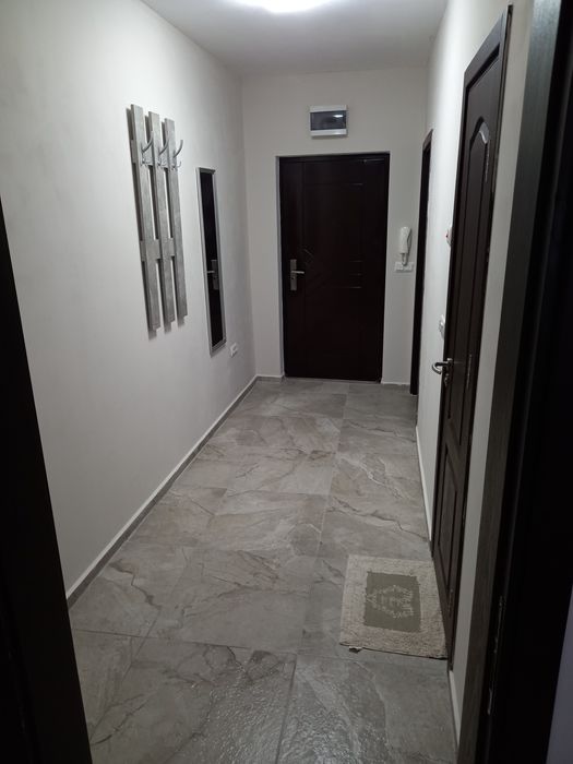 Продава се Двустаен апартамент в Варна, м-т Траката - 70 кв.м за 2800 €/кв.м - Снимка #1