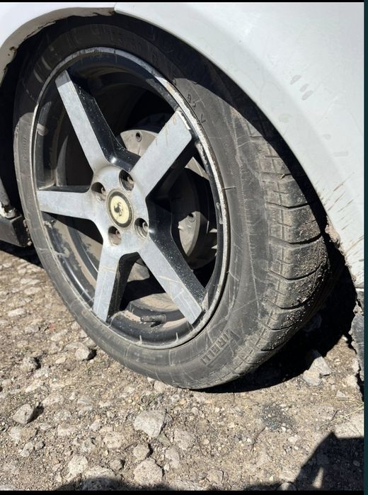 Продам комплект легкосплавных дисков