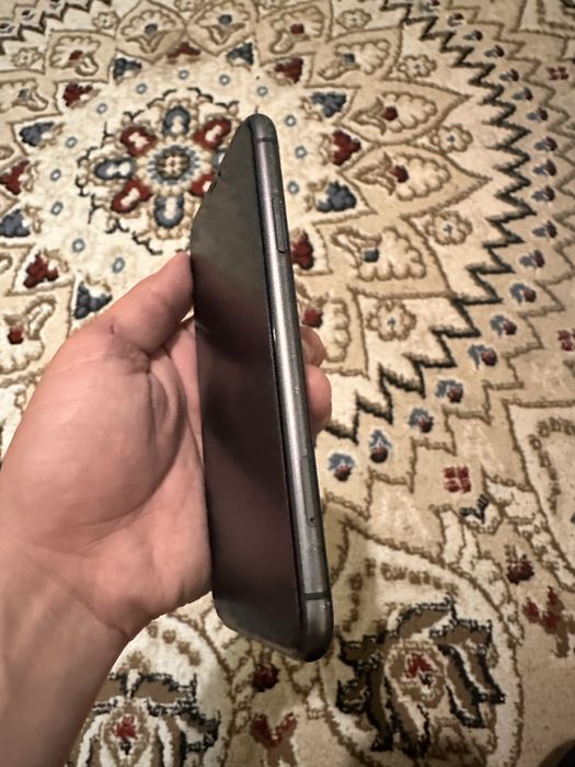 iPhone 11 64/71%