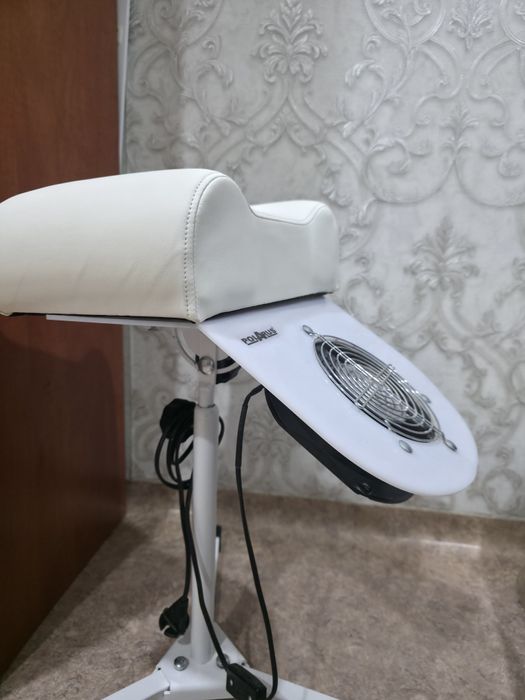 Продам .для  маникюра и педикюра