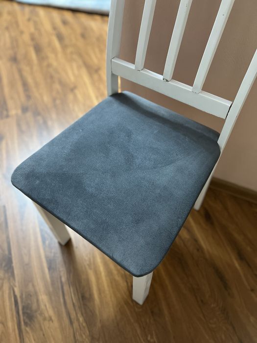 Стол и 6 стульев