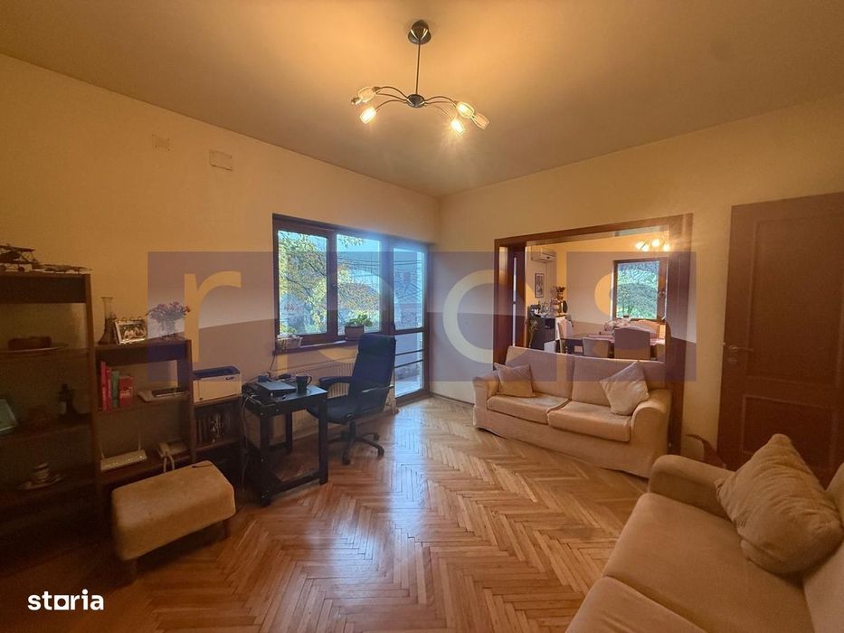 De Vanzare Apartament In Vila 4 Camere Drumul Sarii | Oportunitate |