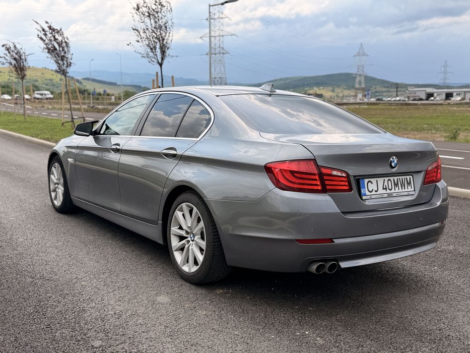 BMW 5 Series 2010 — imagine 4