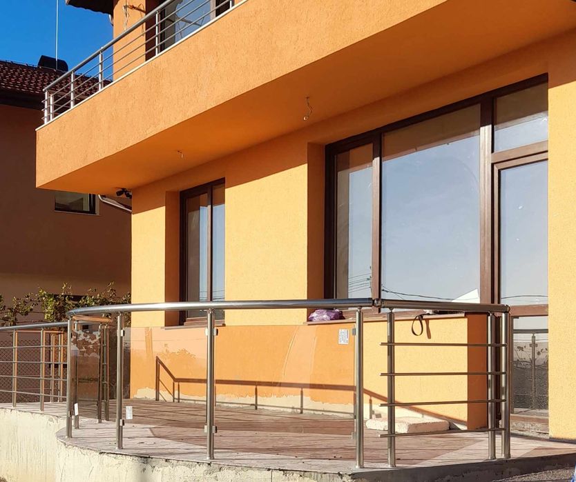 Алуминиеви парапети