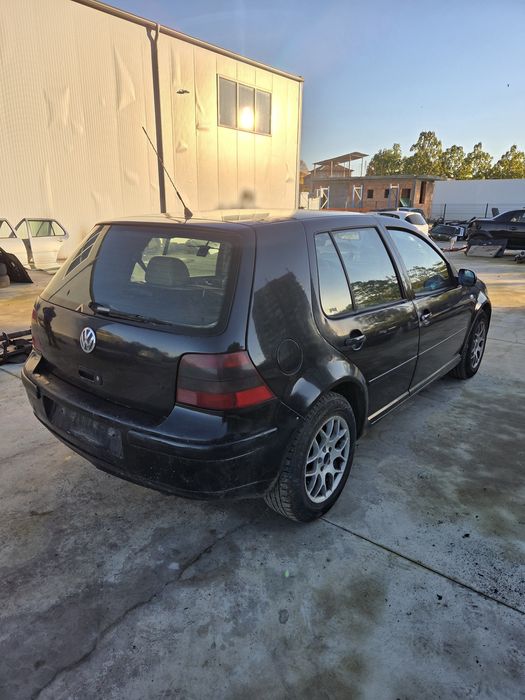 Golf 4 1.9 TDI 90кс. (На части)