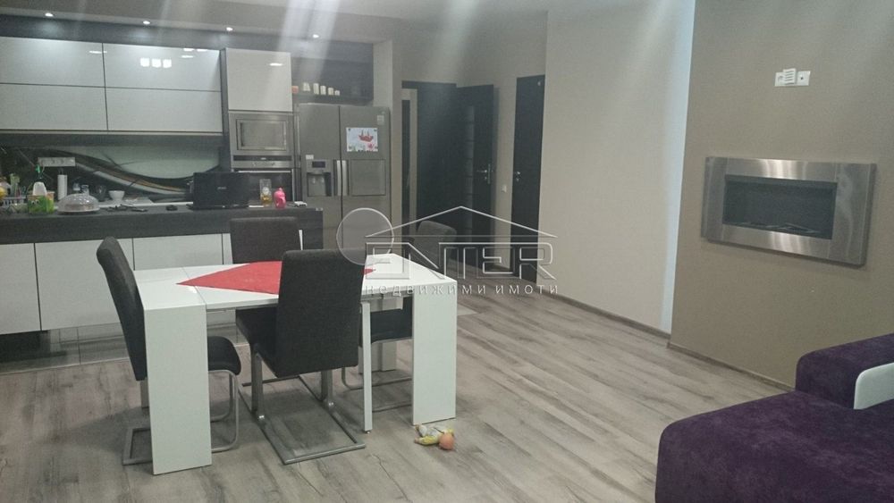 Продава се Многостаен апартамент в Варна, Галата - 132 кв.м за 1584 €/кв.м - Снимка #1