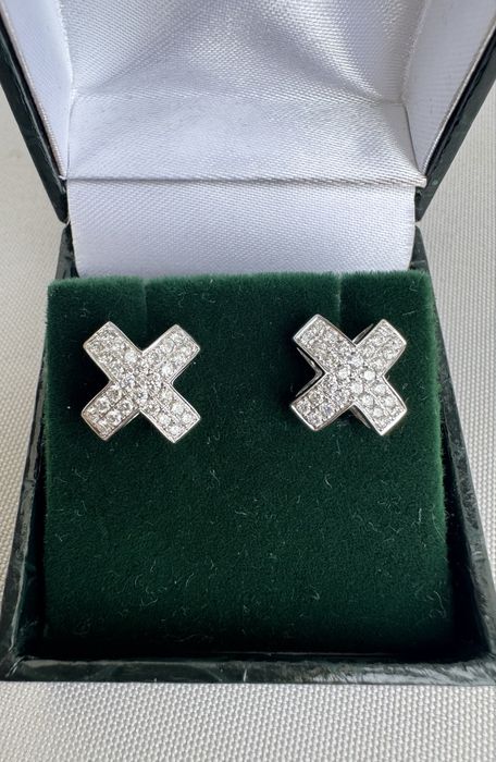 Cercei din aur si diamante
