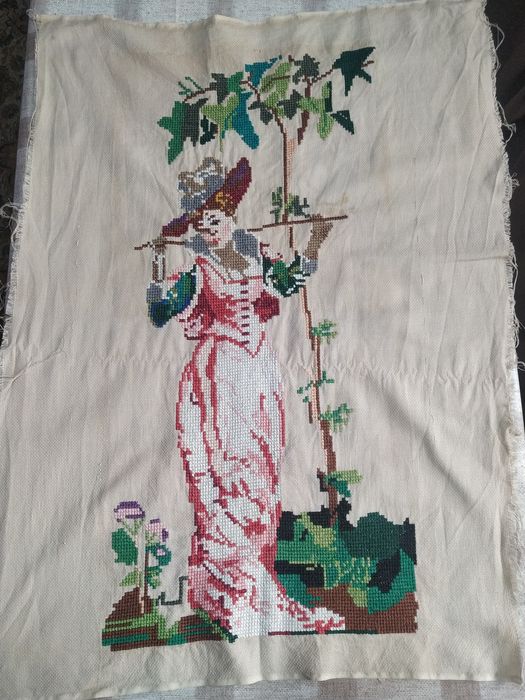 Гоблен девойка под лозята