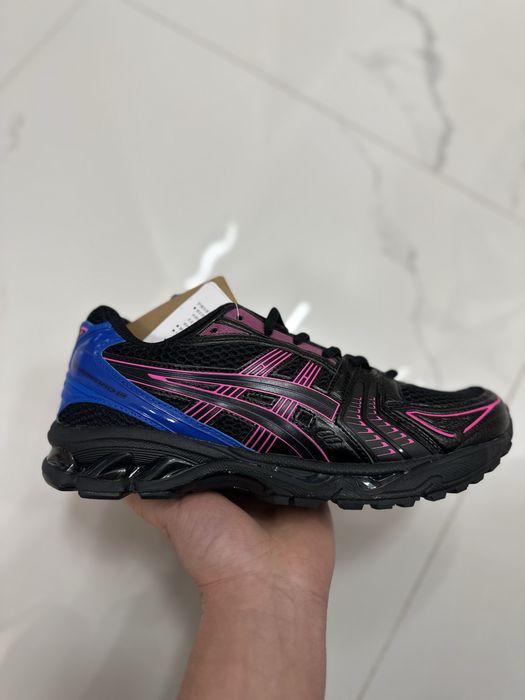 Asics GEL-Kayano 14