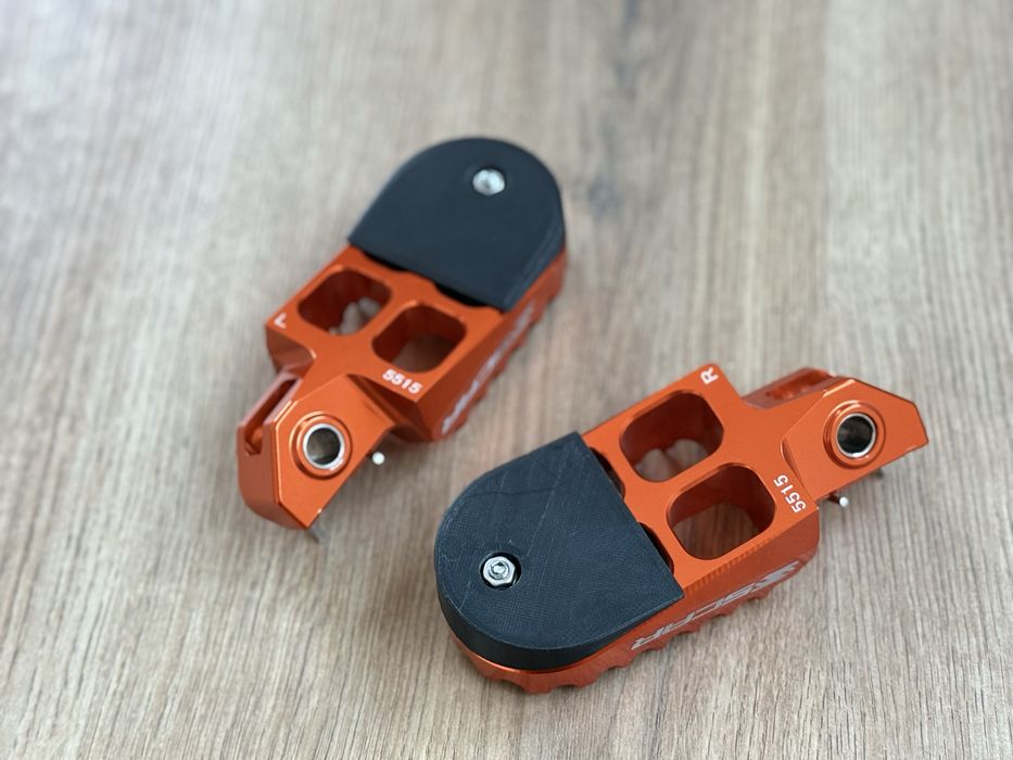 Продавам Степенки SCAR Supermoto KTM