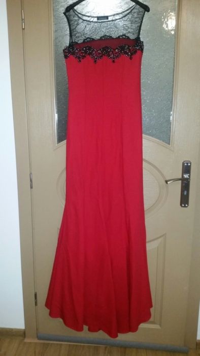 Официална рокля тип русалка