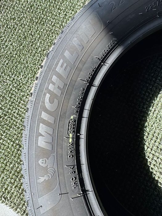 225 55 17 Michelin