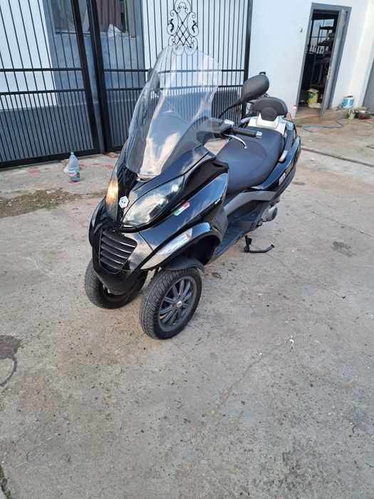 Piaggio mp3  125  categoria  b