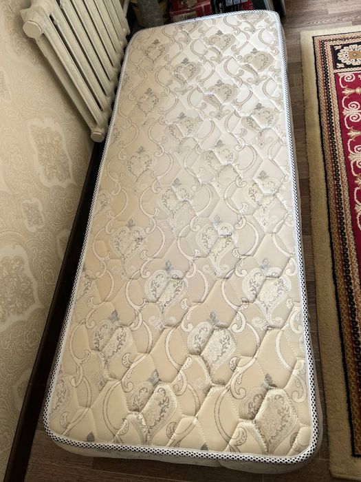 Ortopedik matras sotiladi