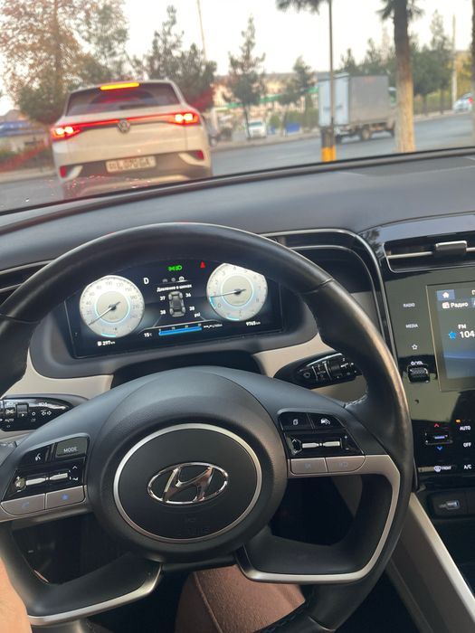 Huinday Tucson автомобиль джип