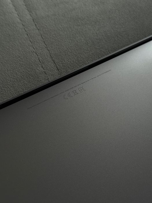 Apple MacBook Pro 2020 M1 Touchpad 16gb RAM 256gb