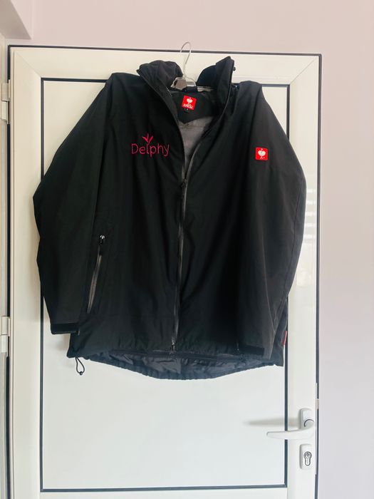 Работно мъжко черно яке с марка Strauss