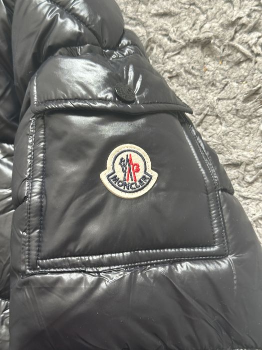 Geacă Moncler, mărime M, nouă