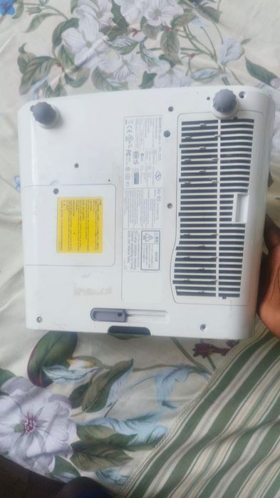 проектор sony рабочий