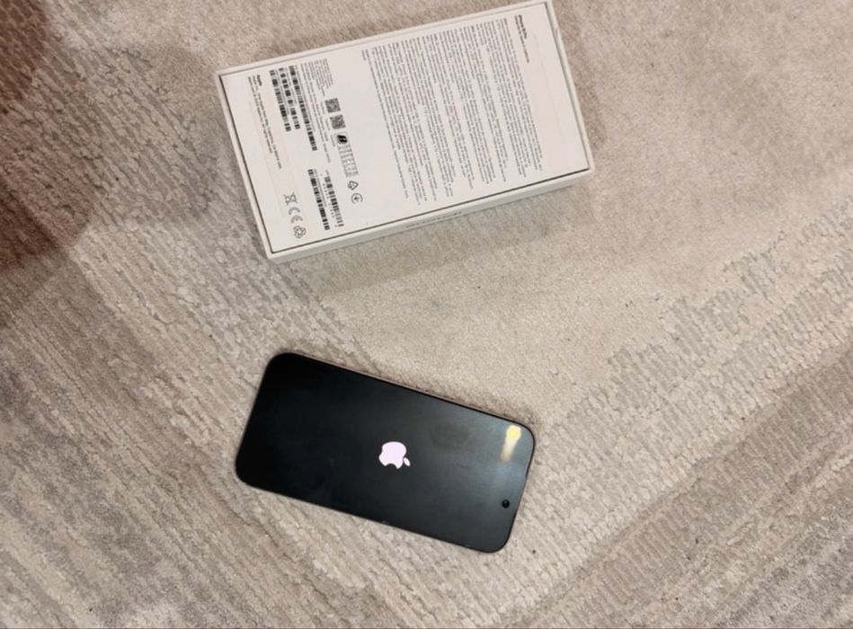iPhone 15 PRO- impecabil - prim proprietar